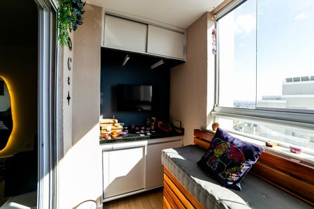 Apartamento para alugar com 70m², 2 quartos e 1 vaga Apartamento para alugar com 70m², 2 quartos e 1 vagaVaranda