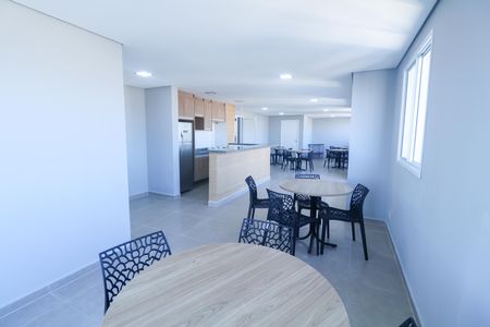 Apartamento para alugar com 40m², 2 quartos e sem vaga Apartamento para alugar com 40m², 2 quartos e sem vagaSalão de Festas