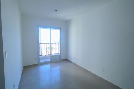 Sala de apartamento para alugar com 2 quartos, 40m² em Vila Eldizia, Santo André