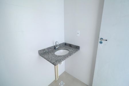 Apartamento para alugar com 40m², 2 quartos e sem vaga Apartamento para alugar com 40m², 2 quartos e sem vagaBanheiro