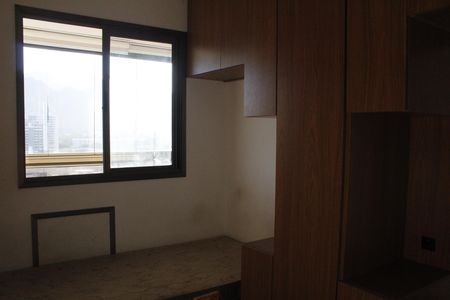 Apartamento à venda com 78m², 3 quartos e 1 vagaQuarto 2