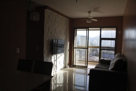 Sala de apartamento à venda com 3 quartos, 78m² em Barra da Tijuca, Rio de Janeiro