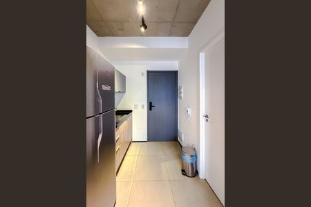 Cozinha de kitnet/studio para alugar com 1 quarto, 23m² em Paraíso, São Paulo
