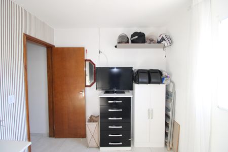 Casa de condomínio à venda com 60m², 2 quartos e 1 vagaQuarto 2