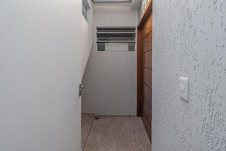 Casa para alugar com 55m², 2 quartos e sem vaga Casa para alugar com 55m², 2 quartos e sem vagahall de entrada_1