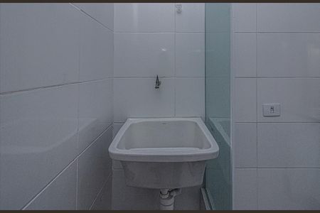 Casa para alugar com 55m², 2 quartos e sem vaga Casa para alugar com 55m², 2 quartos e sem vagacozinha e área de serviço compartilhadas_5