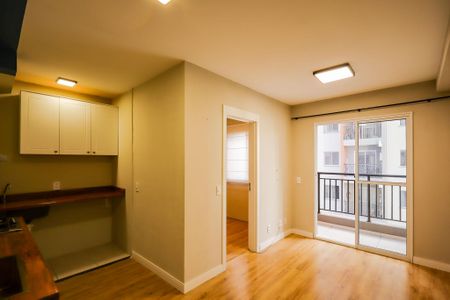 Sala de apartamento para alugar com 2 quartos, 58m² em Vila Isa, São Paulo
