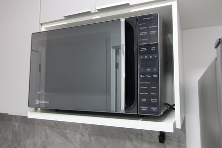 Cozinha de apartamento para alugar com 1 quarto, 25m² em Butantã, São Paulo