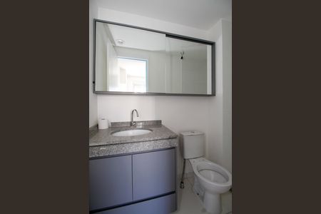 Banheiro da Suíte de apartamento para alugar com 1 quarto, 25m² em Pinheiros, São Paulo
