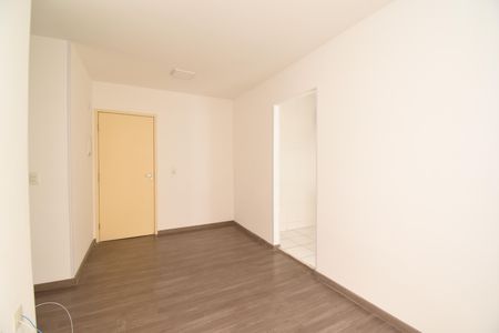 Sala de apartamento para alugar com 2 quartos, 52m² em Tingui, Curitiba