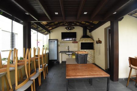 Apartamento para alugar com 52m², 2 quartos e 1 vagaÁrea comum - Churrasqueira