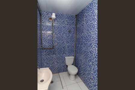 Banheiro de casa para alugar com 1 quarto, 40m² em Vila Ede, São Paulo
