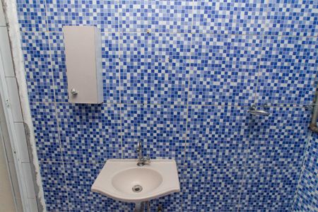 Banheiro de casa para alugar com 1 quarto, 40m² em Vila Ede, São Paulo