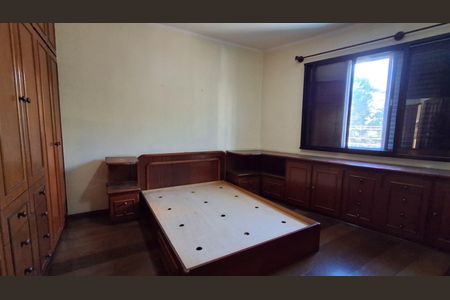 Casa para alugar com 393m², 2 quartos e 9 vagasQuarto 