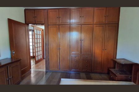 Casa para alugar com 393m², 2 quartos e 9 vagasQuarto 