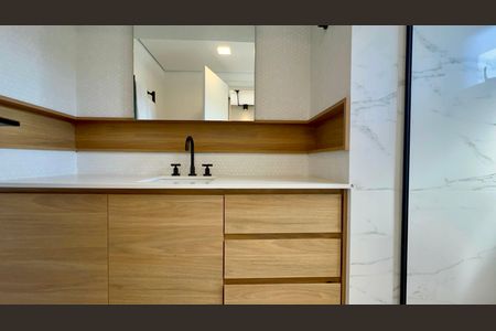 Apartamento à venda com 78m², 1 quarto e 1 vaga Apartamento à venda com 78m², 1 quarto e 1 vagaBanheiro da Suíte