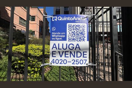 Apartamento à venda com 78m², 1 quarto e 1 vaga Apartamento à venda com 78m², 1 quarto e 1 vagaPlaca