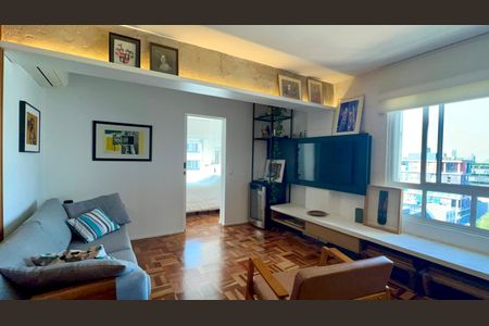 Apartamento à venda com 78m², 1 quarto e 1 vaga Apartamento à venda com 78m², 1 quarto e 1 vagaSala de TV
