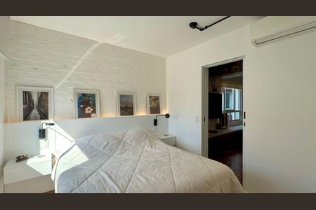 Apartamento à venda com 78m², 1 quarto e 1 vaga Apartamento à venda com 78m², 1 quarto e 1 vagaSuite