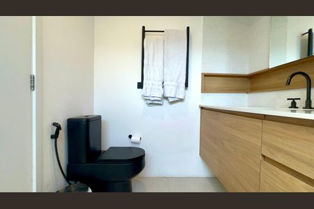 Apartamento à venda com 78m², 1 quarto e 1 vaga Apartamento à venda com 78m², 1 quarto e 1 vagaBanheiro da Suíte
