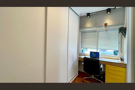 Apartamento à venda com 78m², 1 quarto e 1 vaga Apartamento à venda com 78m², 1 quarto e 1 vagaCloset da suíte