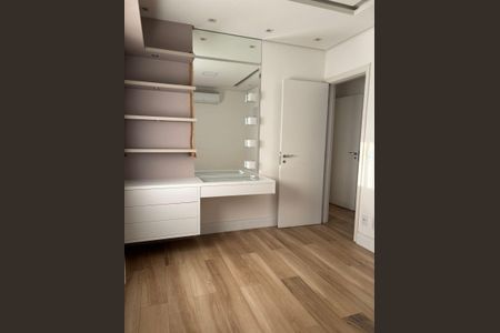 Quarto de apartamento para alugar com 3 quartos, 88m² em Vila Itapura, Campinas