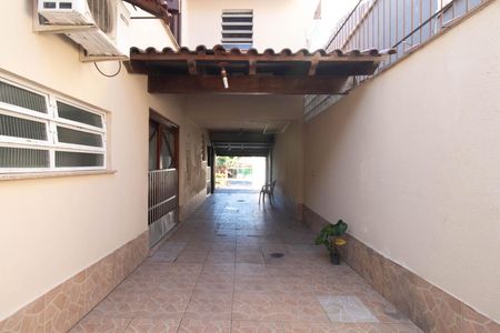 Quintal de casa à venda com 3 quartos, 229m² em Ipanema, Porto Alegre