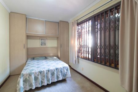 Casa à venda com 229m², 3 quartos e 4 vagasQuarto 1