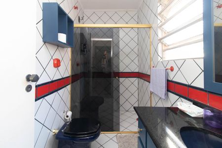 Casa à venda com 229m², 3 quartos e 4 vagasBanheiro