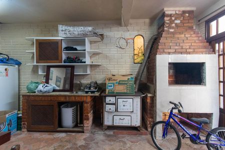 Churrasqueira de casa à venda com 3 quartos, 229m² em Ipanema, Porto Alegre