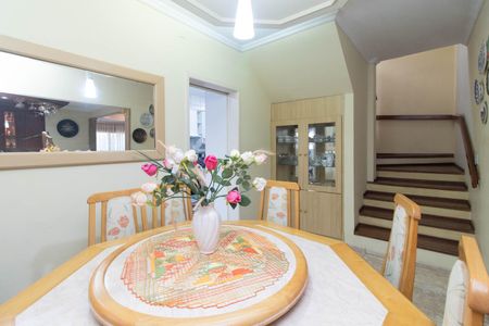 Sala de casa à venda com 3 quartos, 229m² em Ipanema, Porto Alegre