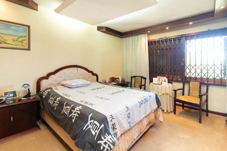 Casa à venda com 229m², 3 quartos e 4 vagasQuarto 3