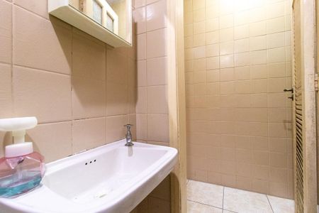 Apartamento à venda com 159m², 3 quartos e 1 vaga Apartamento à venda com 159m², 3 quartos e 1 vagaBanheiro de serviço