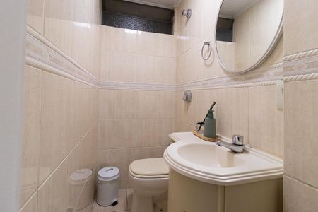 Apartamento à venda com 159m², 3 quartos e 1 vaga Apartamento à venda com 159m², 3 quartos e 1 vagaLavabo