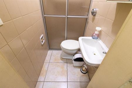 Apartamento à venda com 159m², 3 quartos e 1 vaga Apartamento à venda com 159m², 3 quartos e 1 vagaBanheiro de serviço