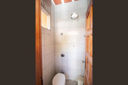 Casa à venda com 278m², 4 quartos e 3 vagas Casa à venda com 278m², 4 quartos e 3 vagasÁrea de Serviço