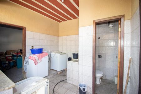Casa à venda com 278m², 4 quartos e 3 vagas Casa à venda com 278m², 4 quartos e 3 vagasÁrea de Serviço