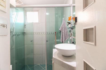 Apartamento à venda com 60m², 2 quartos e 1 vaga Apartamento à venda com 60m², 2 quartos e 1 vagaBanheiro