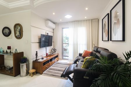 Apartamento à venda com 60m², 2 quartos e 1 vaga Apartamento à venda com 60m², 2 quartos e 1 vagaSala