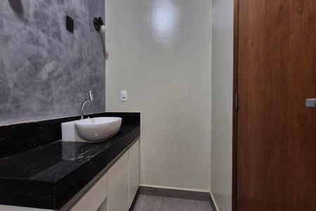 Casa para alugar com 150m², 4 quartos e 2 vagas Casa para alugar com 150m², 4 quartos e 2 vagasBanheiro da Suíte