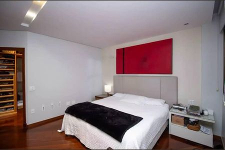 Apartamento à venda com 3 quartos, 105m² em Serra, Belo Horizonte
