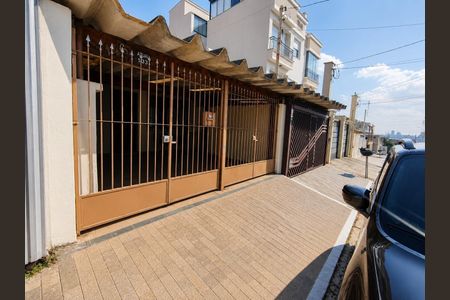 Casa à venda com 2 quartos, 125m² em Pinheirinho, Santo André