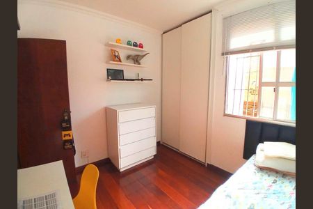 Apartamento à venda com 2 quartos, 70m² em Sagrada Família, Belo Horizonte