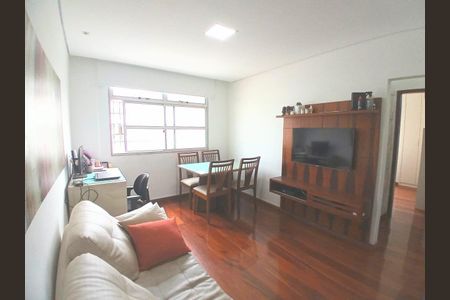 Apartamento à venda com 2 quartos, 70m² em Sagrada Família, Belo Horizonte