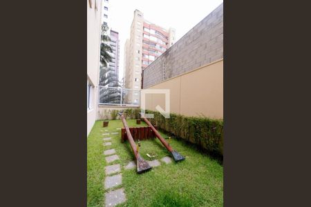 Apartamento para alugar com 45m², 1 quarto e 1 vaga Apartamento para alugar com 45m², 1 quarto e 1 vagaÁrea comum - Playground