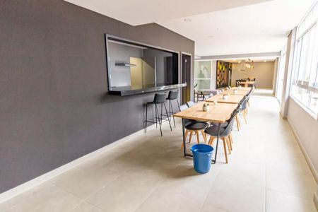 Apartamento à venda com 28m², 1 quarto e sem vaga Apartamento à venda com 28m², 1 quarto e sem vagaÁrea externa