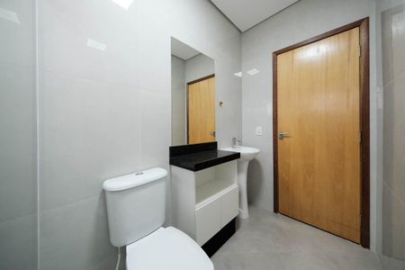 Apartamento para alugar com 55m², 2 quartos e sem vagaBanheiro