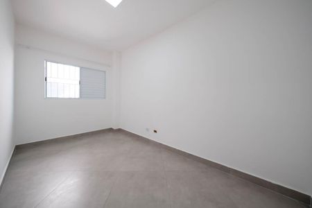 Quarto 2 de apartamento para alugar com 2 quartos, 55m² em Vila Talarico, São Paulo