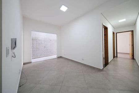 Sala de apartamento para alugar com 2 quartos, 55m² em Vila Talarico, São Paulo
