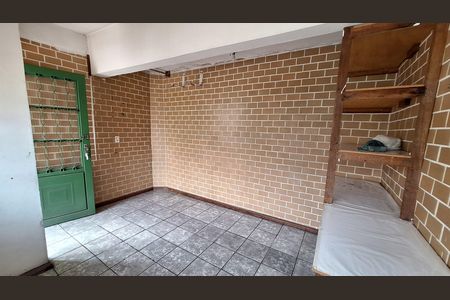 Casa para alugar com 4 quartos, 119m² em Chora Menino, São Paulo